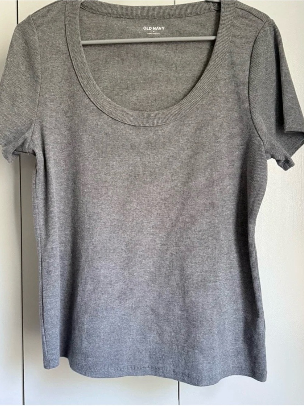 🎻Old Navy Gray Scoop Neck Short Sleeve Tee XL